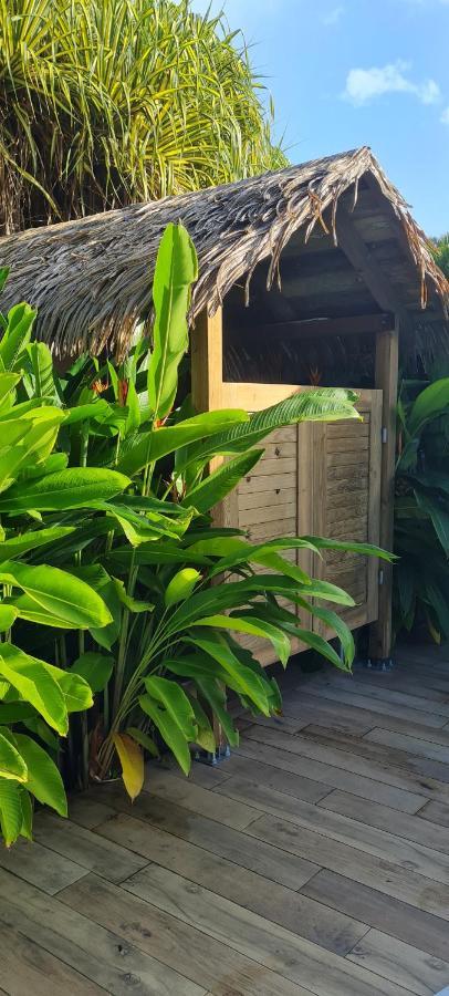 Gite Kaz A Topaze, Piscine, Jardin Tropical Sainte-Rose Exterior photo